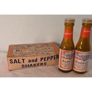 Vintage Budweiser Bottle Salt Pepper Shakers w Box Barware